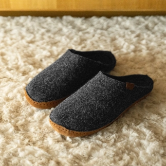 Chinelo Mulher KITA  –  Mule em Feltro de Lã | Soir & Matin