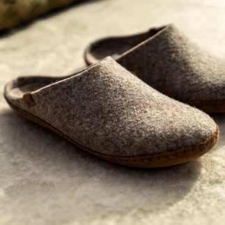 Chinelo Mulher KITA  –  Mule em Feltro de Lã | Soir & Matin
