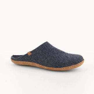 Mule uomo MAKOTO in feltro di lana antracite — vista laterale | Soir & Matin