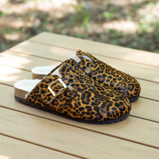 NAMIBIE women’s clog slipper in lepoard print calf-hair leather with wool lining — handcrafted in Spain | Soir & Matin