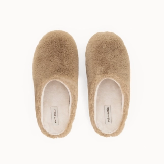 NEHA women’s mule slipper in camel faux‑fur textile — top view | Soir & Matin